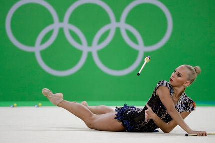 Ένα καταπληκτικό λάθος: η Κουντριάφτσεβα έριξε την κορίνα στο Ρίο