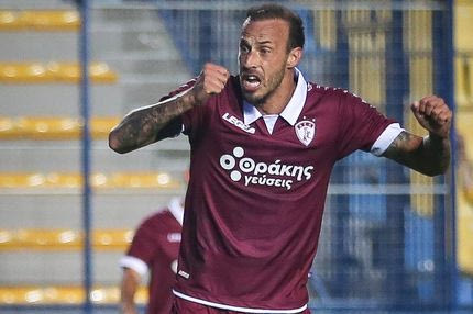 Από το “πέθανες” του Μόρα έως το φτύσιμο του Μακ