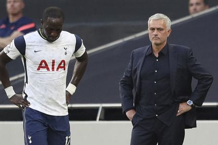 Ο Μουρίνιο θα προτιμούσε την Άλεξ Μόργκαν από τους τεμπέληδες παίκτες του