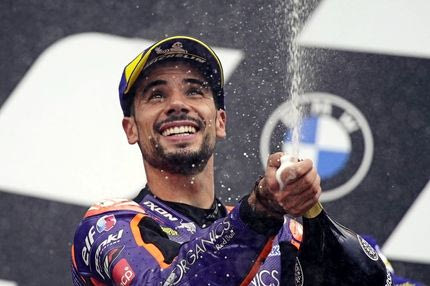 Ο Μιγκέλ Ολιβέιρα θα επισημοποιήσει τη σχέση με την αδερφή του κι έχει την άδεια των γονιών τους