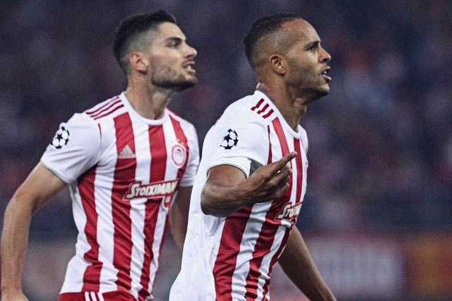 Η βολική θέση του Ολυμπιακού είχε και ‘σκριν’ από τον ΠΑΟΚ