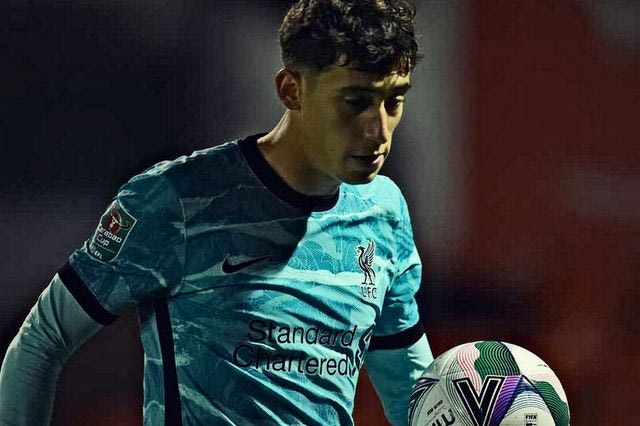 Τα 9 tweets της ‘κλοπής’ του Τσιμίκα από τη Λίβερπουλ