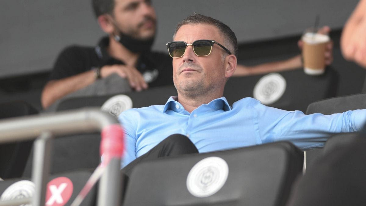 Ο Κλάτενμπεργκ έβγαλε στη σέντρα τον Κλοπ και τον… εαυτό του