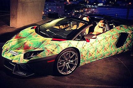 Ο βασιλικός ‘στόλος’ αυτοκινήτων του Λεμπρόν αξίζει πάνω από 3 εκατομμύρια