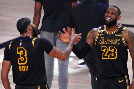 Ο Lebron James είναι τόσο τσιγκούνης που δεν πληρώνει ούτε για roaming