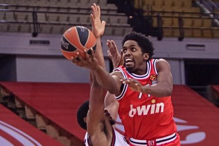 Ολυμπιακός-Μιλάνο: Με 2 αποφάσεις ήρθαν οι 19 παραπάνω πόντοι