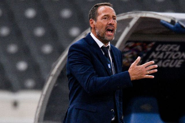 Ο Φαν’τ Σιπ δεν βοηθά να λιώσει η καραμέλα με τον (κάθε) Σιόβα