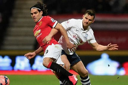 Αιφνιδιασμένος ο Φαλκάο, δεν περιμένει να γίνει αλλαγή (VIDEO)