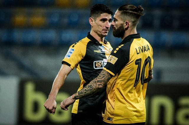 Αστέρας-ΑΕΚ: Ο Καρέρα δεν γινόταν να απολυθεί στην Τρίπολη