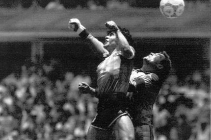 Ντιέγκο Μαραντόνα: Η σύλληψη για το ‘χέρι του Θεού’