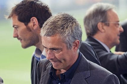 Με 11 λέξεις κι ένα τηλεφώνημα ο Μουρίνιο τελειώνει την πιο βαρβάτη κόντρα του