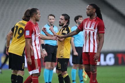 ΑΕΚ-Ολυμπιακός: Ο απολογισμός του ντέρμπι και η ‘μάχη’ της εξέδρας