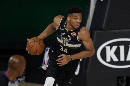 Το “μάθε μπάσκετ” του Αρίνας στον Αντετοκούνμπο πηγαίνει κόντρα σε αυτό που ο Γιάννης θέλει