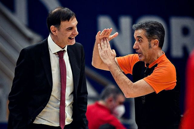 ΤΣΣΚΑ-Ολυμπιακός: Η αποβολή του Μπαρτζώκα άργησε πολύ να έρθει