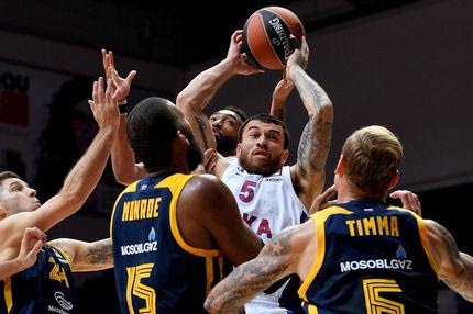 Ο Μάικ Τζέιμς έχει πάθει… Γκάλη