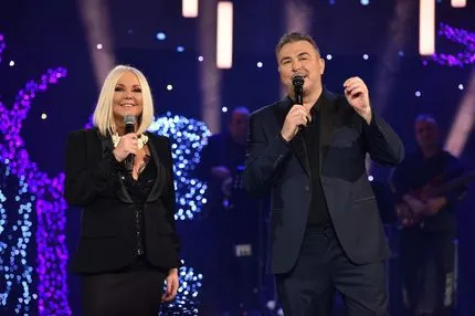 MEGA Πρωτοχρονιά με τον Αντώνη Ρέμο και τη Ρούλα Κορομηλά την Πέμπτη 31 Δεκεμβρίου στις 21:50