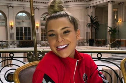 Η άτακτη Μαντλίν Ράιτ δεν χρειάζεται πια το ποδόσφαιρο, μόνο τους οπαδούς