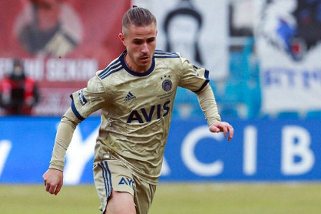 Ο Εζίλ στη Φενέρμπαχτσε: πόσο επηρεάζεται ο Πέλκας