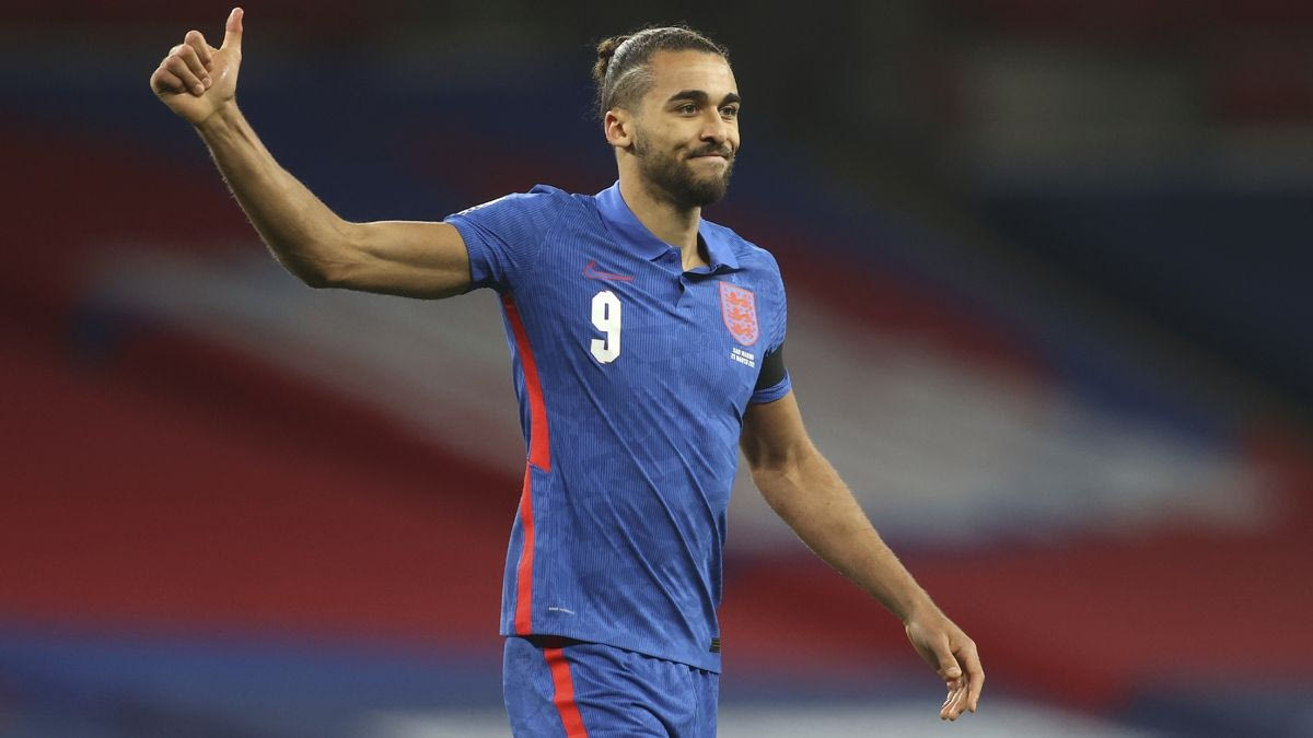 Ο Κάλβερτ-Λιούιν έλυσε το μυστήριο με τα Nokia στις κάλτσες του