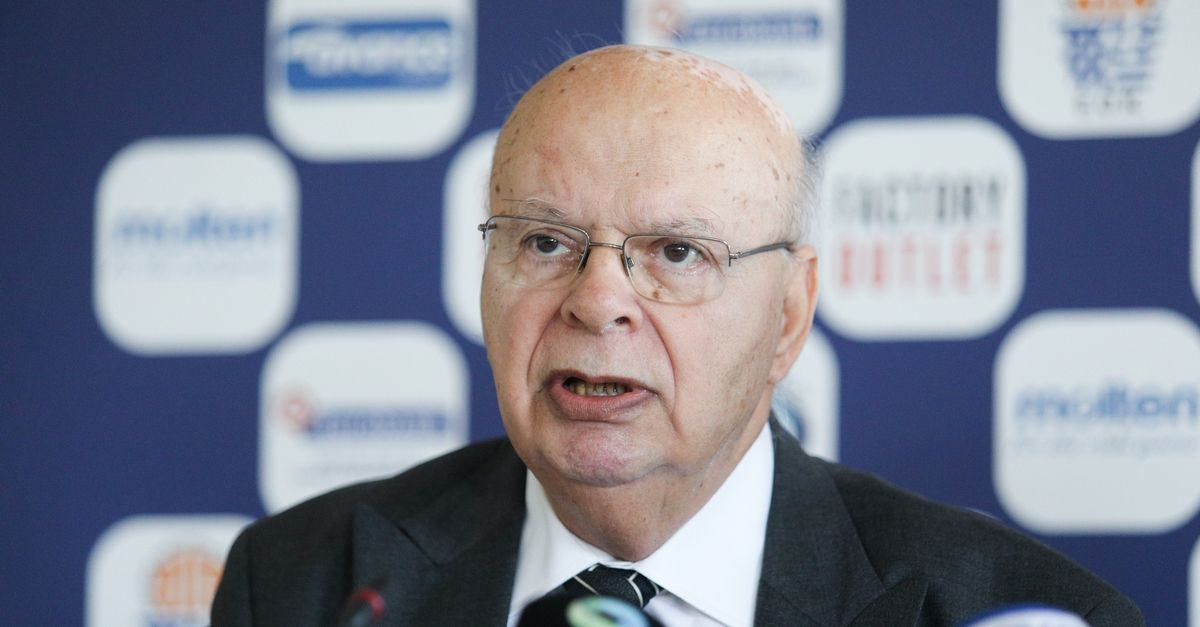 Όταν στις εκλογές της ΕΟΚ έπεφτε ξύλο