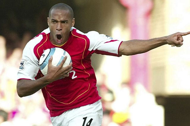 Μια κίνηση εξαγοράς της Άρσεναλ που θέλει να την ξανακάνει ανίκητη