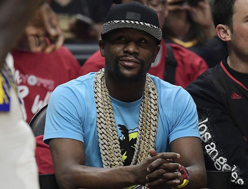 Πόσο νόημα βγάζει η μάχη του Μεϊγουέδερ μ’ έναν YouΤuber;