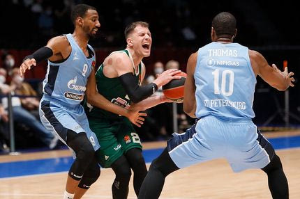 Ζενίτ-Παναθηναϊκός: Το δώρο στον Τσάβι