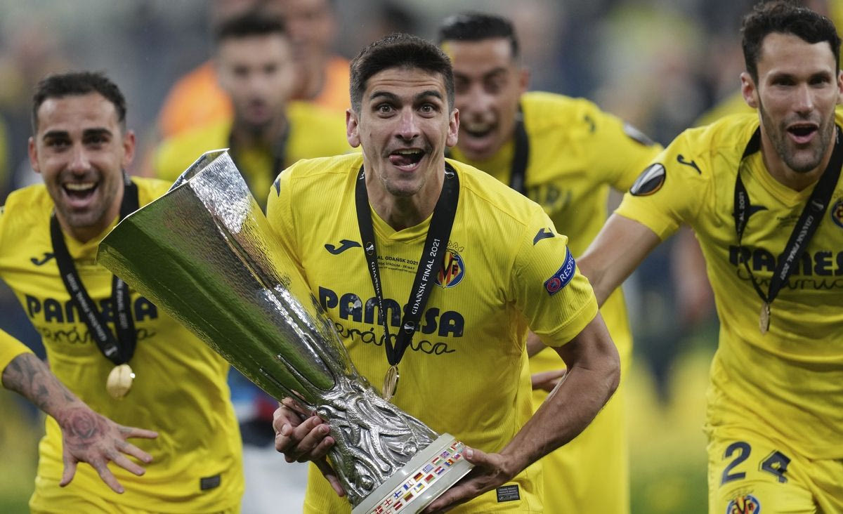 Η χαρά του τρελού και του εμβολίου από τη Βιγιαρεάλ