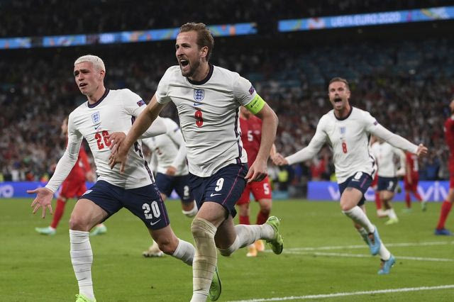 Θα ζήσουμε λοιπόν την Αγγλία σε τελικό!