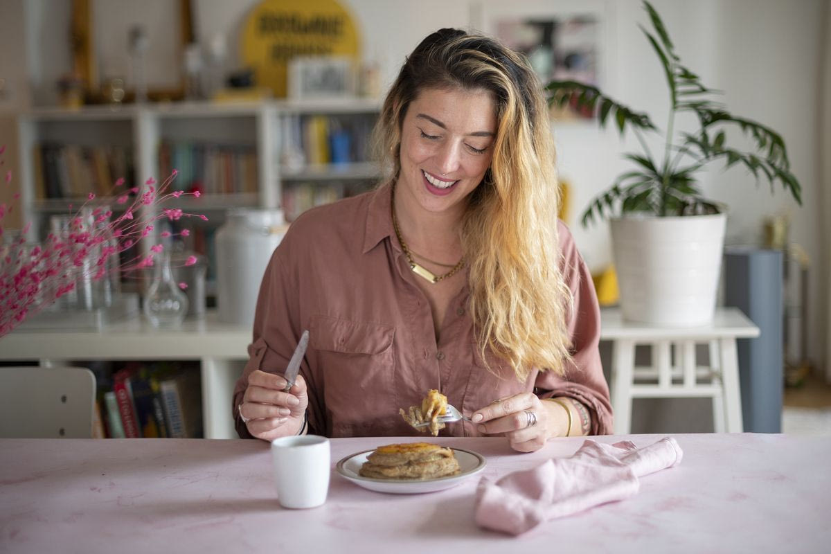 Η Madame Ginger μάς δείχνει 3 συνταγές για πρωινό με ανανά που θα λατρέψουμε