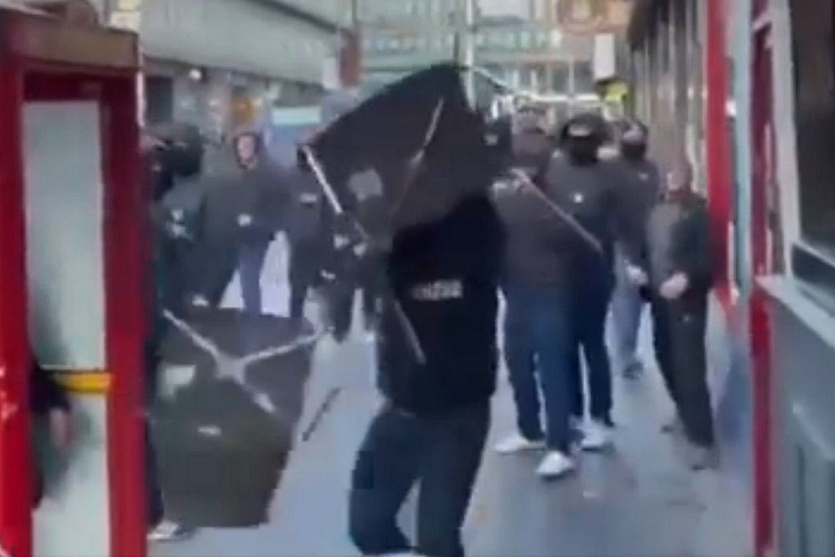 Ωμή βία μεταξύ οπαδών Σέλτικ και Ρέιντζερς έξω από παμπ