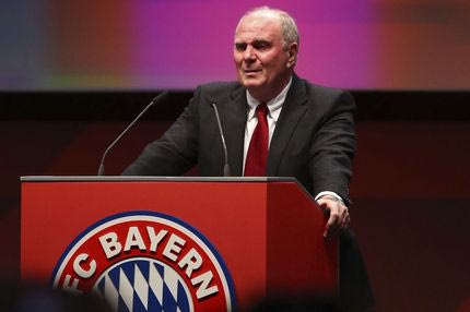 Η επίθεση του Χένες σε Μάντσεστερ Σίτι και Παρί αφορά τα χρήματα