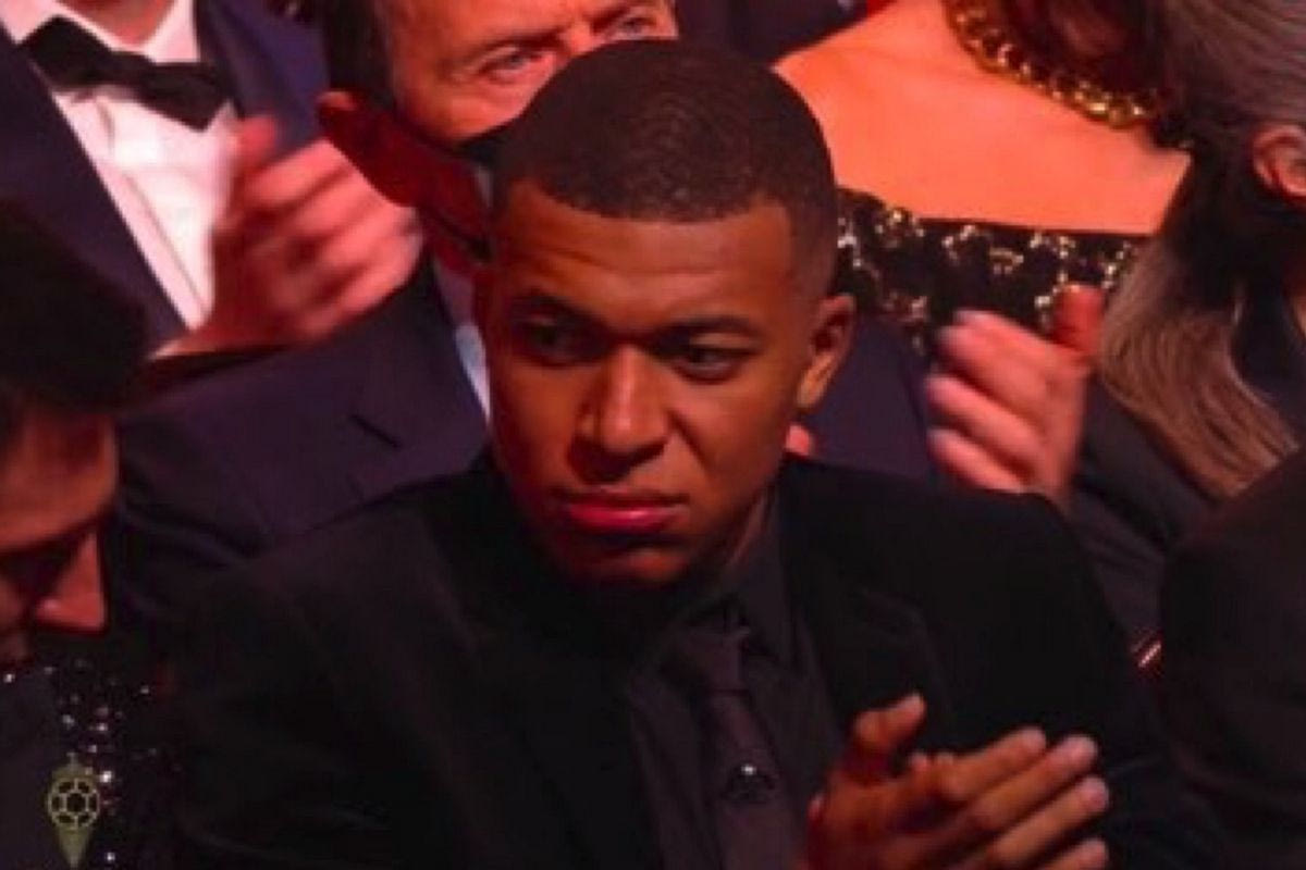 Η αντίδραση του Εμπαπέ όταν ανακοινώθηκε ότι βρίσκεται στην 9η θέση της Χρυσής Μπάλας