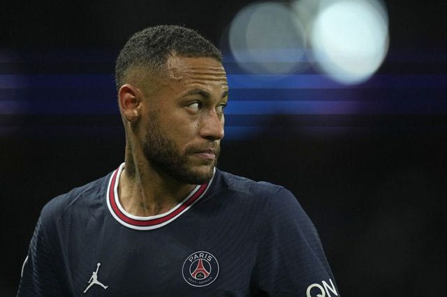 Χρυσή Μπάλα: Από τρίτος καλύτερος στον κόσμο το 2017, ο Νεϊμάρ έπεσε στην 16η θέση