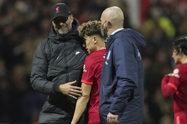 Κλοπ για Τσιμίκα: “Ο κόσμος ξεχνά πόσο καλός είναι ο Ρόμπερτσον λόγω του Κώστα”