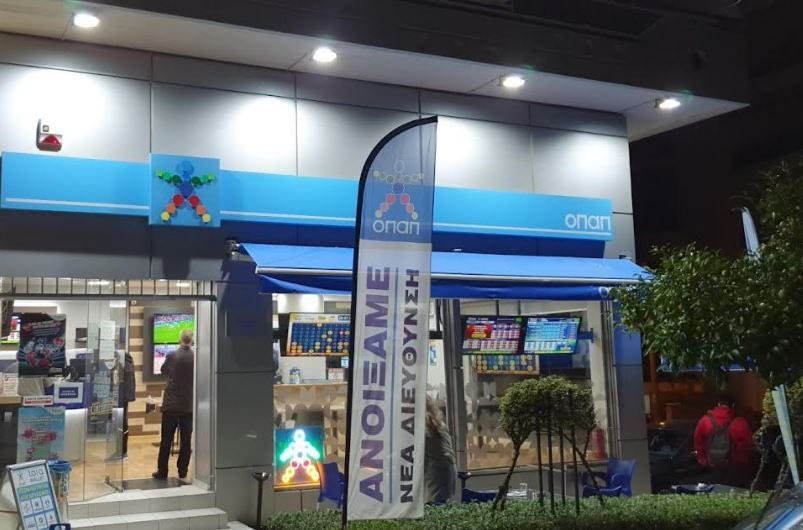 Δεύτερη ευκαιρία σε 50 τυχερούς του ΣΚΡΑΤΣ για κέρδη έως και 1.000.000 ευρώ – Ιδιοκτήτης καταστήματος ΟΠΑΠ μιλά για τα νέα ΣΚΡΑΤΣ «ΕΦΤΑΤΥΧΗ ΓΑΤΑ»