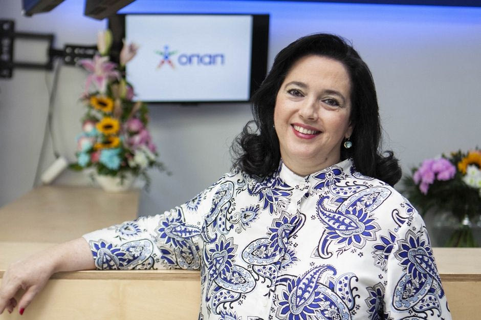 Συνέντευξη για δουλειά μέσα σε κατάστημα ΟΠΑΠ στο Παγκράτι