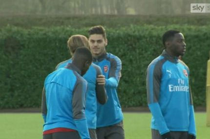 Η πρώτη φορά του Μαυροπάνου με τη φανέλα της Άρσεναλ