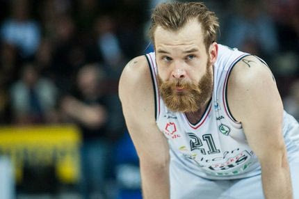 Ο Σάρας βρήκε τον αντικαταστάτη του Βουγιούκα