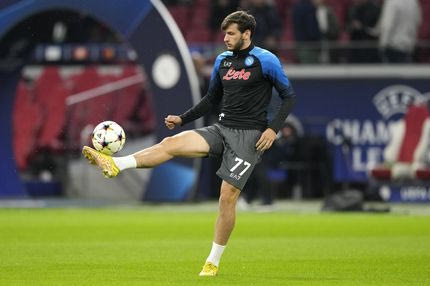 Κβίτσα Κβαρατσχέλια: Τον “αγόρασε” μέχρι και ο Γκριεζμάν και του έστειλε μήνυμα