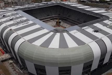 Ένα υπό κατασκευή γήπεδο που… φέρνει σε Νέα Τούμπα