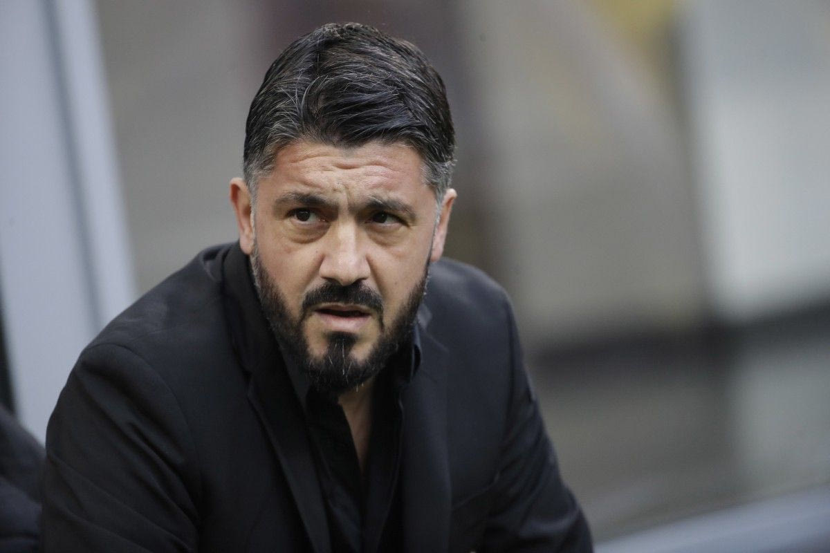 Ο Γκατούζο τα έβαλε με τον διαιτητή, τα έχωσε στον παίκτη του και άρχισε τις κλωτσιές σε ένα ψυγειάκι