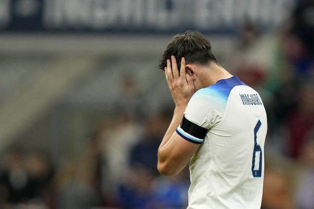 Ο τεν Χαγκ πάτησε το “go on holiday” για τον Χάρι Μαγκουάιρ