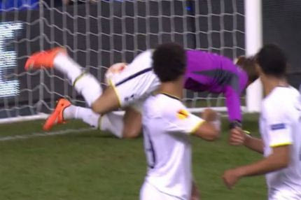 Ο Χάρι Κέιν έκανε χατ-τρικ και ο Μπαράλες του Αστέρα τον νίκησε με απευθείας εκτέλεση φάουλ