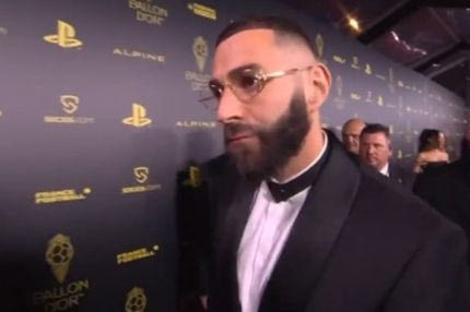 Χρυσή Μπαλά: “Στιλάρα” στο Παρίσι ο Καρίμ Μπενζεμά που θύμισε 2Pac