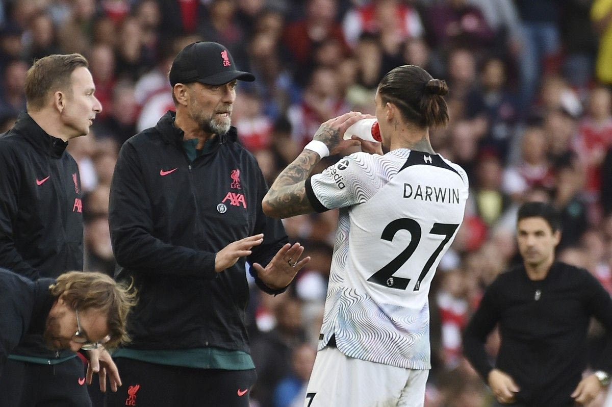 Ο Νούνιες σκόραρε, αλλά ο Κλοπ αποχαιρέτησε τον τίτλο