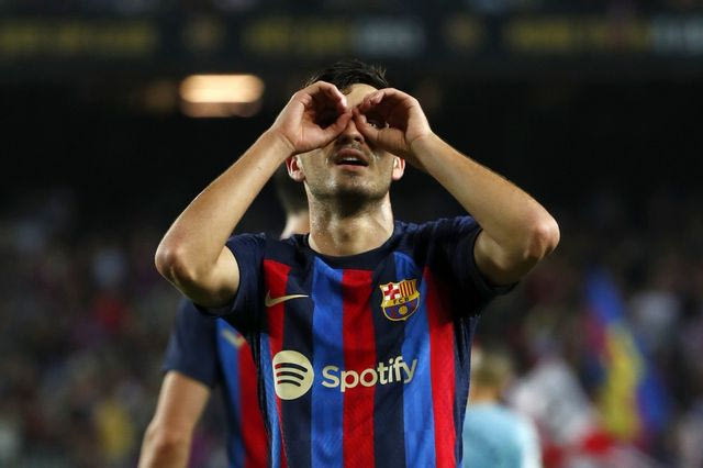 Η Μπαρτσελόνα έπεισε τους Πέδρι και Αραούχο για την επόμενη ημέρα, σειρά παίρνουν δύο ακόμα “κολόνες” για το μέλλον