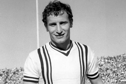 Πέθανε ο Σταύρος Σαράφης