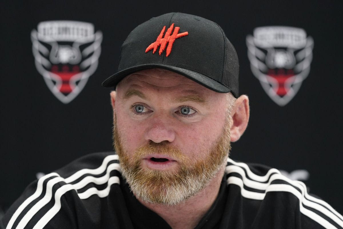 Η ομάδα που “γέννησε” τον Μπέλιγχαμ απέλυσε τον προπονητή της και πάει για… Ρούνεϊ