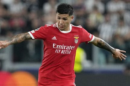 Αγγλικό “εμφύλιο” για αστέρι της Μπενφίκα βλέπουν οι Πορτογάλοι